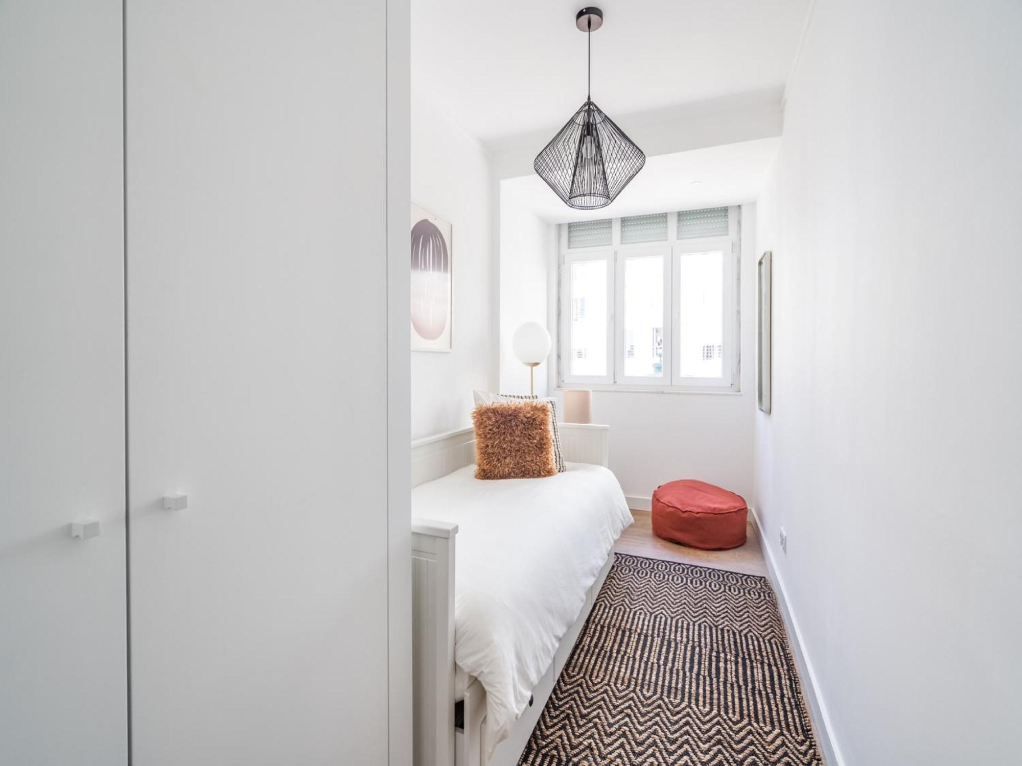 Akicity Campolide Wood Lisbon